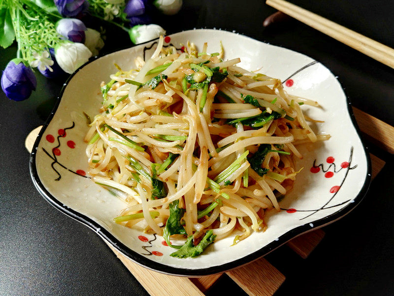 春天是个素食的好日子，几道时令素食让家人欲罢不能-图片5